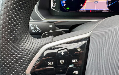 Volkswagen Tiguan, 2023 год, 3 633 999 рублей, 29 фотография