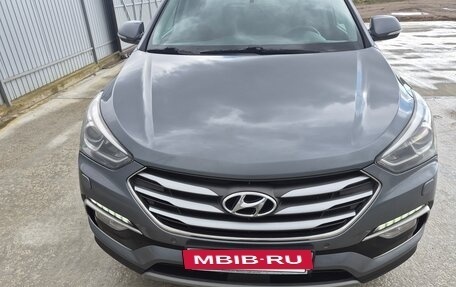 Hyundai Santa Fe III рестайлинг, 2017 год, 2 200 000 рублей, 4 фотография