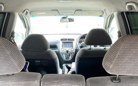 Honda Stream I рестайлинг, 2001 год, 360 000 рублей, 8 фотография