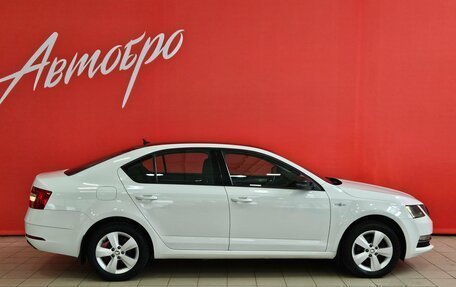 Skoda Octavia, 2018 год, 1 585 000 рублей, 6 фотография