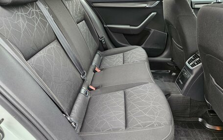 Skoda Octavia, 2018 год, 1 585 000 рублей, 13 фотография