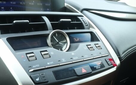 Lexus NX I, 2017 год, 3 250 000 рублей, 2 фотография