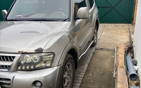 Mitsubishi Pajero III рестайлинг, 2002 год, 500 000 рублей, 3 фотография