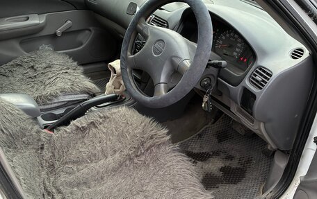 Nissan Sunny B15, 2001 год, 245 000 рублей, 4 фотография