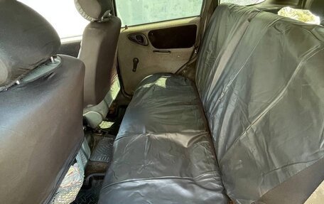 Chevrolet Niva I рестайлинг, 2006 год, 200 000 рублей, 1 фотография