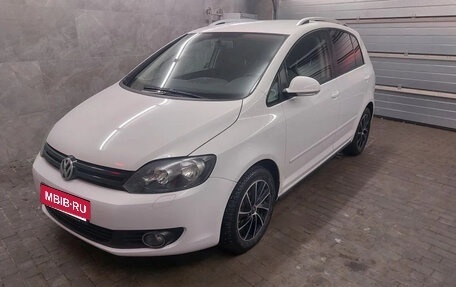 Volkswagen Golf Plus II, 2012 год, 850 000 рублей, 1 фотография