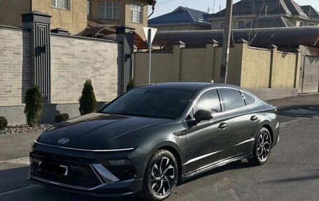 Hyundai Sonata VIII, 2024 год, 2 700 000 рублей, 1 фотография