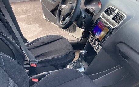 Volkswagen Polo VI (EU Market), 2013 год, 590 000 рублей, 11 фотография