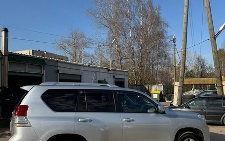 Toyota Land Cruiser Prado 150 рестайлинг 2, 2011 год, 2 250 000 рублей, 3 фотография