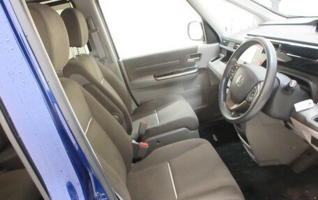 Nissan Liberty, 2003 год, 240 000 рублей, 14 фотография