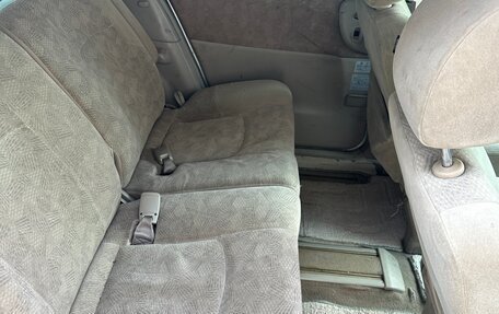 Nissan Liberty, 2003 год, 240 000 рублей, 10 фотография