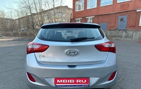 Hyundai i30 II рестайлинг, 2015 год, 960 000 рублей, 7 фотография