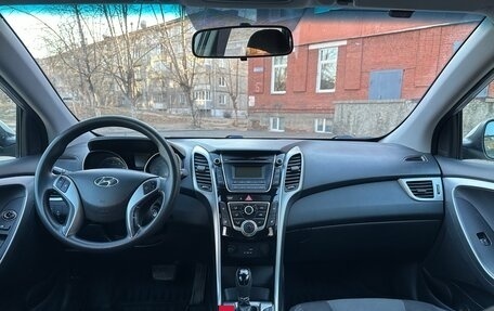 Hyundai i30 II рестайлинг, 2015 год, 960 000 рублей, 10 фотография