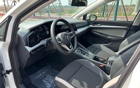 Volkswagen Golf VIII, 2023 год, 1 794 004 рублей, 10 фотография