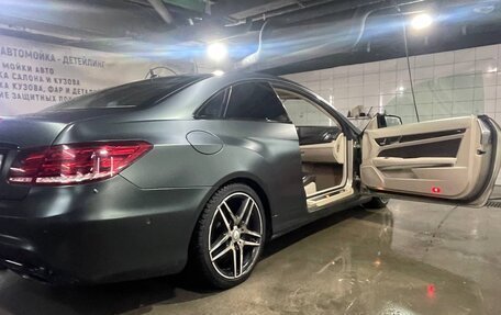 Mercedes-Benz E-Класс, 2014 год, 2 500 000 рублей, 6 фотография