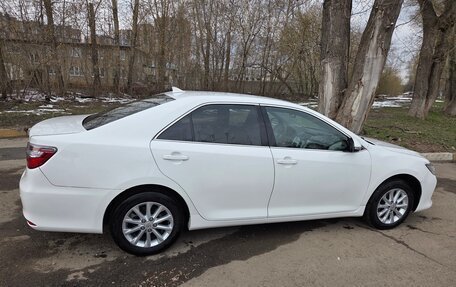 Toyota Camry, 2017 год, 1 450 000 рублей, 5 фотография