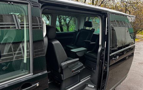 Volkswagen Multivan T6 рестайлинг, 2019 год, 4 650 000 рублей, 17 фотография