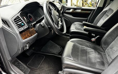 Volkswagen Multivan T6 рестайлинг, 2019 год, 4 650 000 рублей, 18 фотография