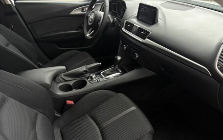 Mazda 3, 2018 год, 1 540 000 рублей, 16 фотография