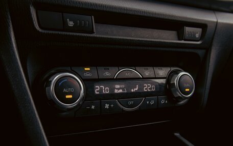 Mazda 3, 2018 год, 1 295 000 рублей, 15 фотография