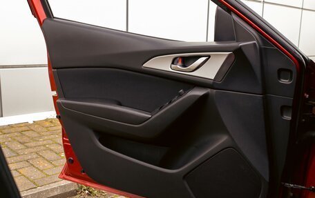 Mazda 3, 2018 год, 1 295 000 рублей, 12 фотография