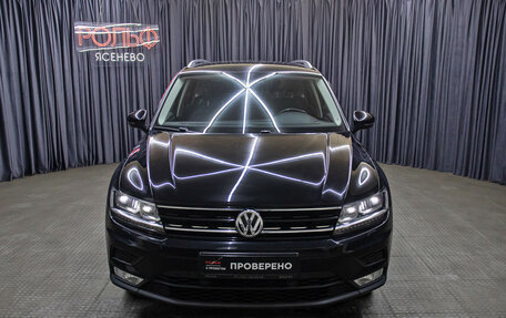 Volkswagen Tiguan II, 2017 год, 2 649 000 рублей, 2 фотография