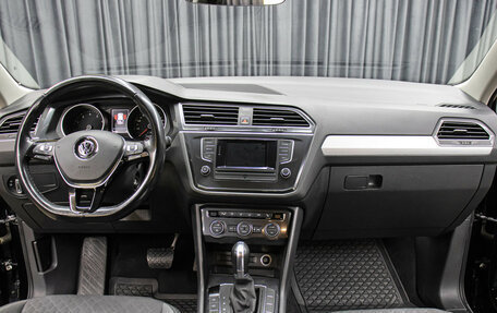 Volkswagen Tiguan II, 2017 год, 2 649 000 рублей, 14 фотография