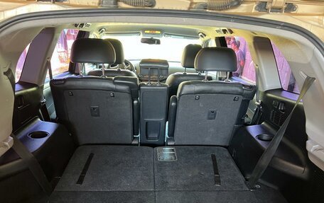 Toyota Highlander III, 2011 год, 1 650 000 рублей, 8 фотография