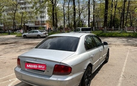 Hyundai Sonata IV рестайлинг, 2004 год, 230 000 рублей, 8 фотография