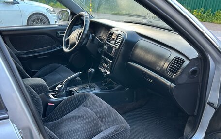 Hyundai Sonata IV рестайлинг, 2004 год, 230 000 рублей, 27 фотография