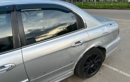 Hyundai Sonata IV рестайлинг, 2004 год, 230 000 рублей, 20 фотография