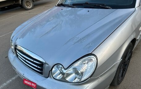 Hyundai Sonata IV рестайлинг, 2004 год, 230 000 рублей, 21 фотография