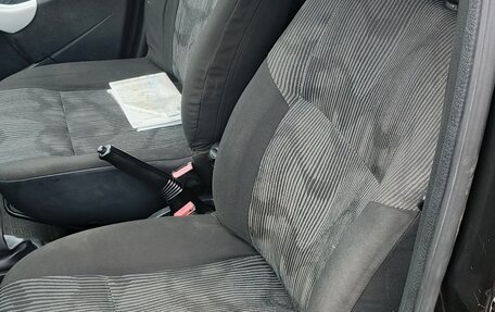 Renault Logan I, 2010 год, 380 000 рублей, 4 фотография