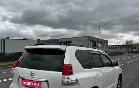 Toyota Land Cruiser Prado 150 рестайлинг 2, 2012 год, 3 600 000 рублей, 5 фотография