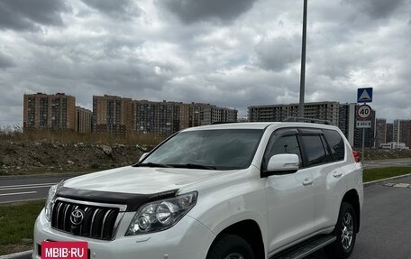 Toyota Land Cruiser Prado 150 рестайлинг 2, 2012 год, 3 600 000 рублей, 2 фотография