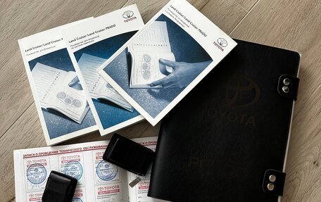 Toyota Land Cruiser Prado 150 рестайлинг 2, 2012 год, 3 600 000 рублей, 17 фотография