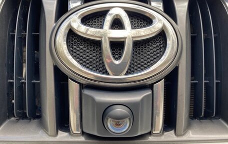 Toyota Land Cruiser Prado 150 рестайлинг 2, 2012 год, 3 600 000 рублей, 15 фотография