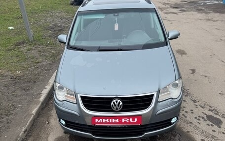 Volkswagen Touran III, 2008 год, 575 000 рублей, 4 фотография