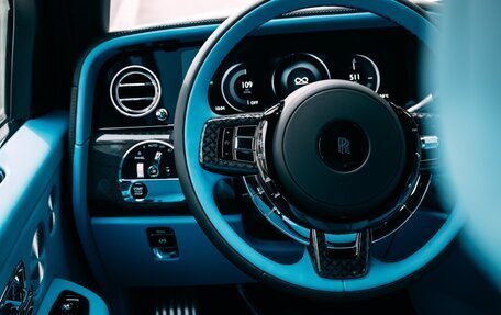 Rolls-Royce Cullinan, 2026 год, 63 900 000 рублей, 20 фотография