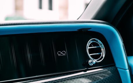 Rolls-Royce Cullinan, 2026 год, 63 900 000 рублей, 27 фотография