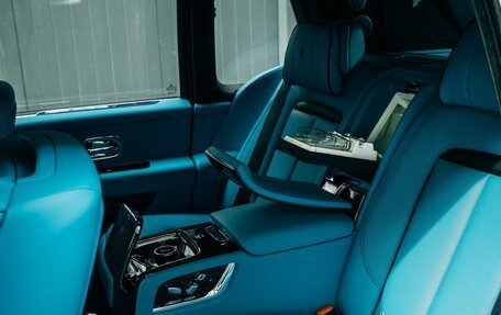 Rolls-Royce Cullinan, 2026 год, 63 900 000 рублей, 31 фотография