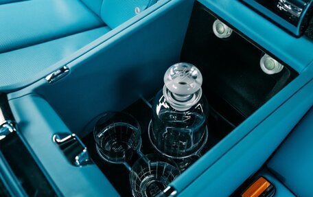 Rolls-Royce Cullinan, 2026 год, 63 900 000 рублей, 33 фотография