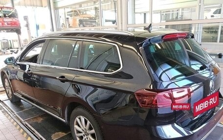 Volkswagen Passat B8 рестайлинг, 2022 год, 2 450 000 рублей, 3 фотография