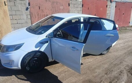 KIA Rio III рестайлинг, 2013 год, 250 000 рублей, 6 фотография