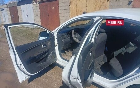 KIA Rio III рестайлинг, 2013 год, 250 000 рублей, 5 фотография