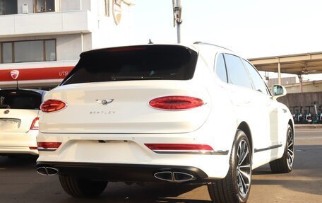 Bentley Bentayga I, 2021 год, 17 000 000 рублей, 6 фотография