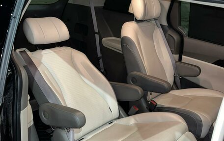 KIA Carnival, 2022 год, 3 570 000 рублей, 20 фотография