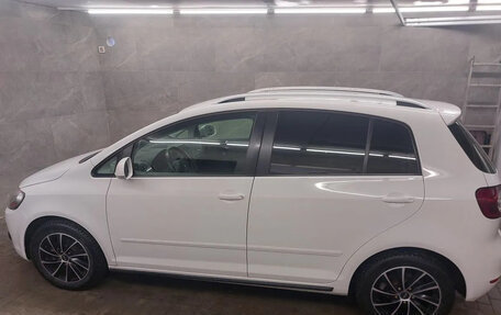 Volkswagen Golf Plus II, 2012 год, 850 000 рублей, 5 фотография