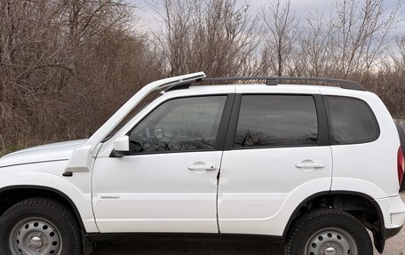 Chevrolet Niva I рестайлинг, 2013 год, 570 000 рублей, 2 фотография