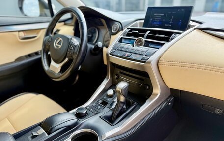 Lexus NX I, 2016 год, 2 898 000 рублей, 13 фотография